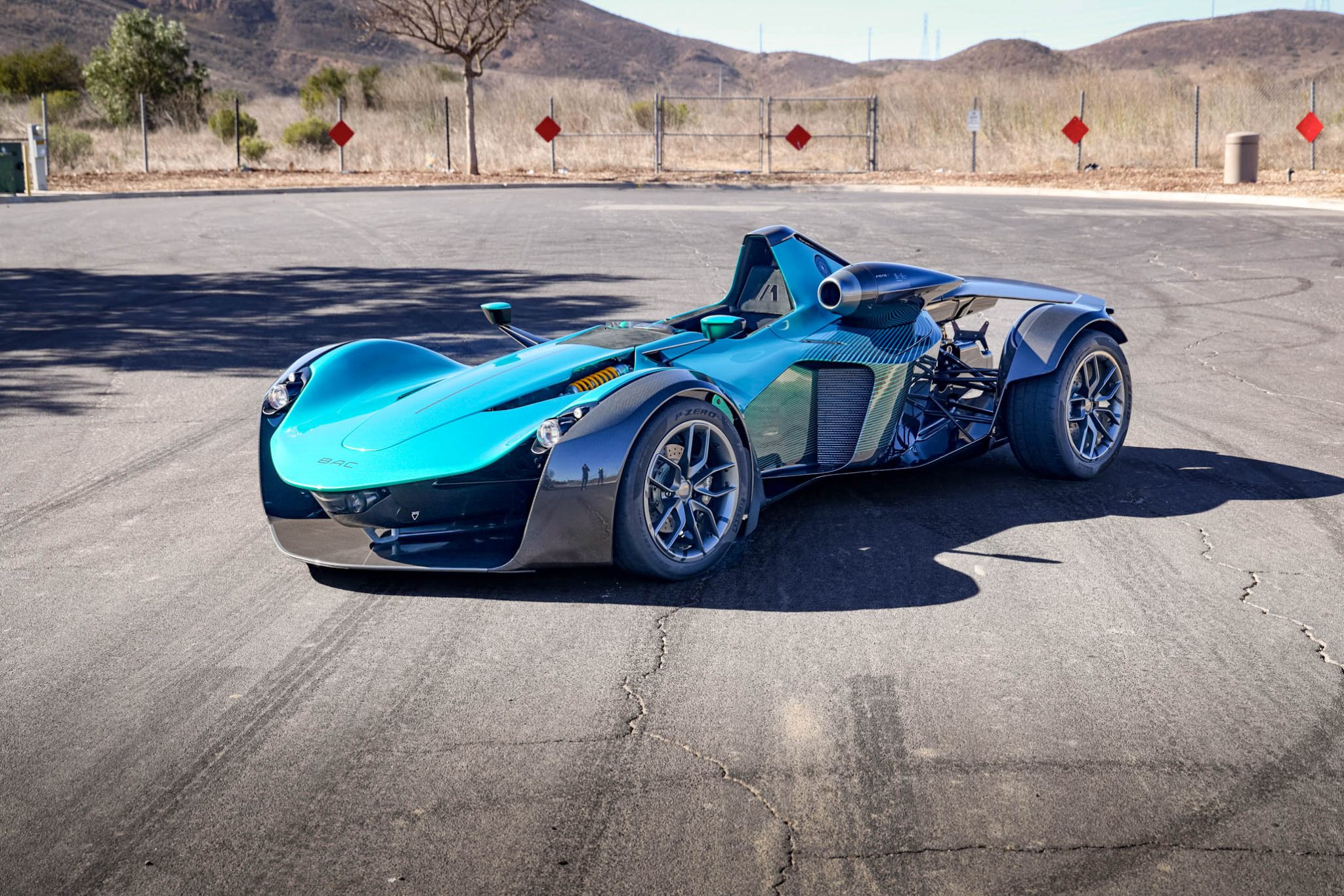 2024 BAC Mono R – Ultimate Lightweight Supercar for Collectors