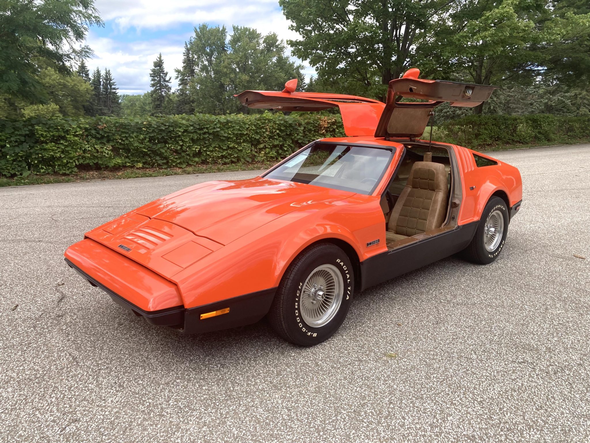 Top 4 des voitures classiques Bricklin SV-1 de 1975 et 1976 – Le rêve du collectionneur vintage