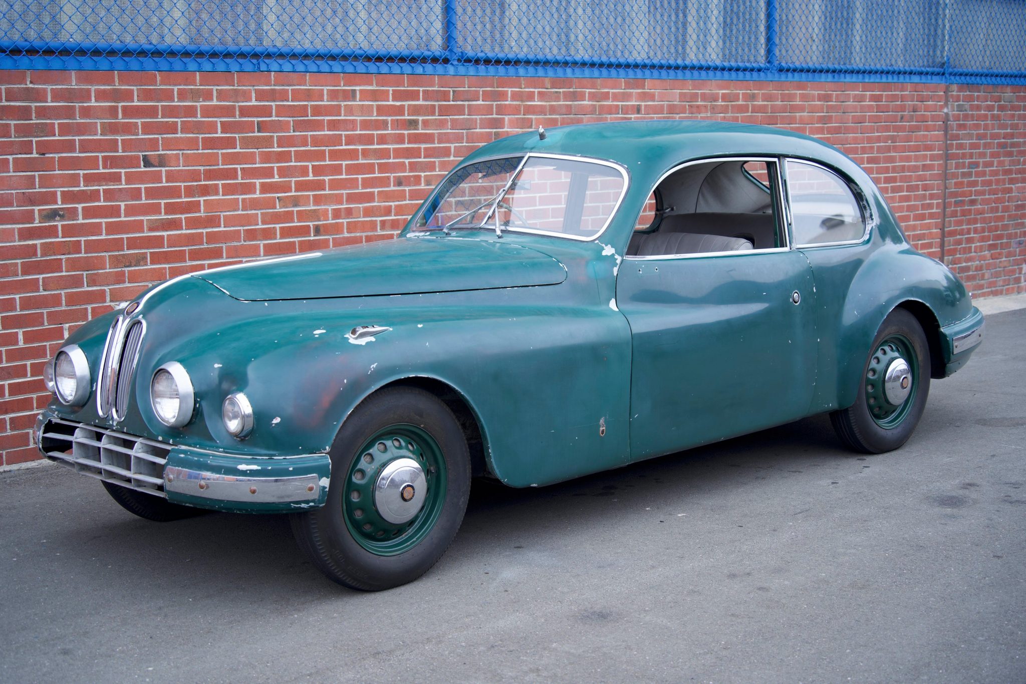 Projet Bristol 401 5 vitesses 1952 – Opportunité rare de restauration de voiture classique