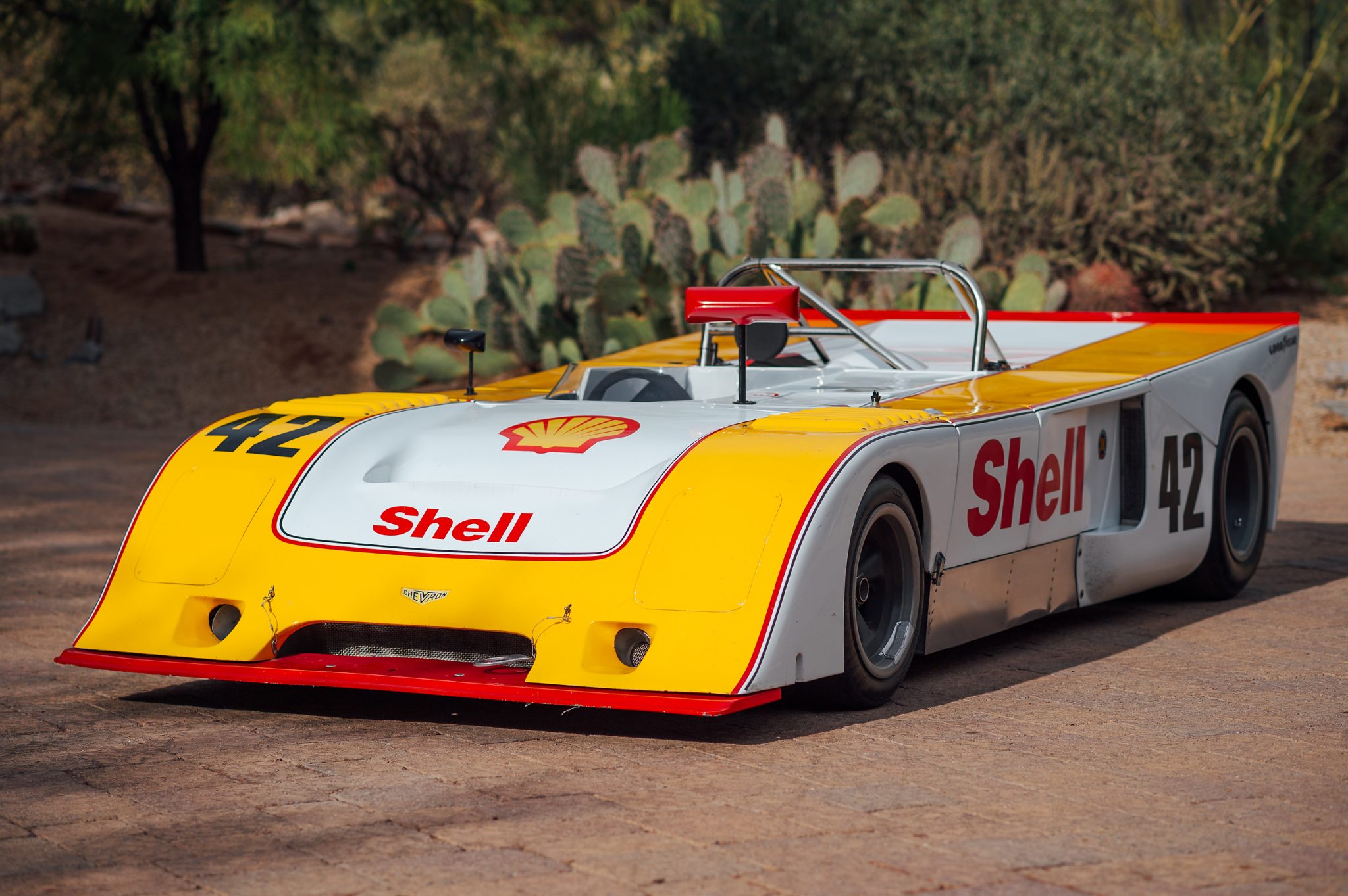 Chevron B23 1974 – Voiture de course vintage légendaire au patrimoine sportif