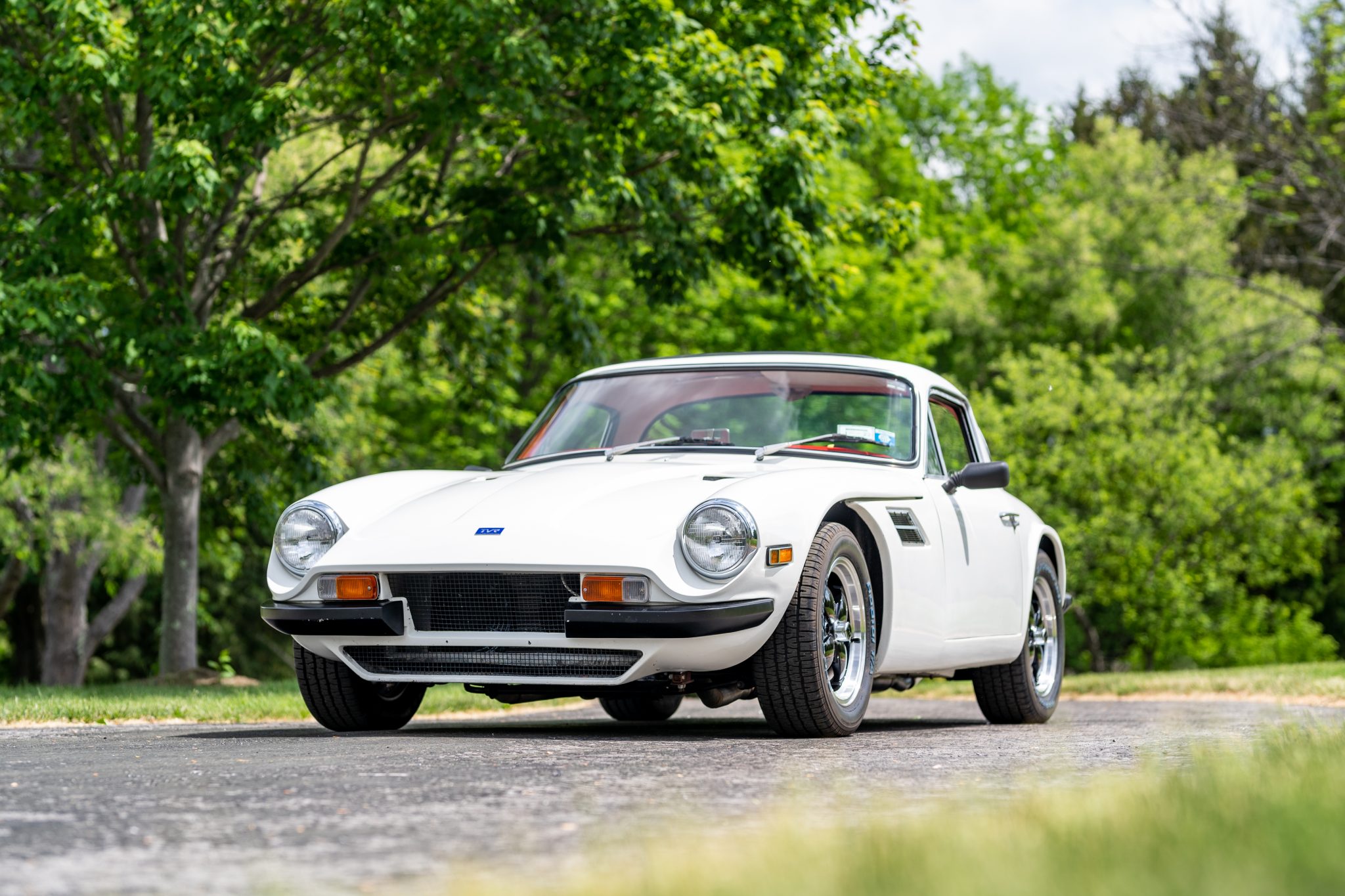 Top 5 des plus belles voitures TVR à vendre – Puissance britannique, design et performance artisanale