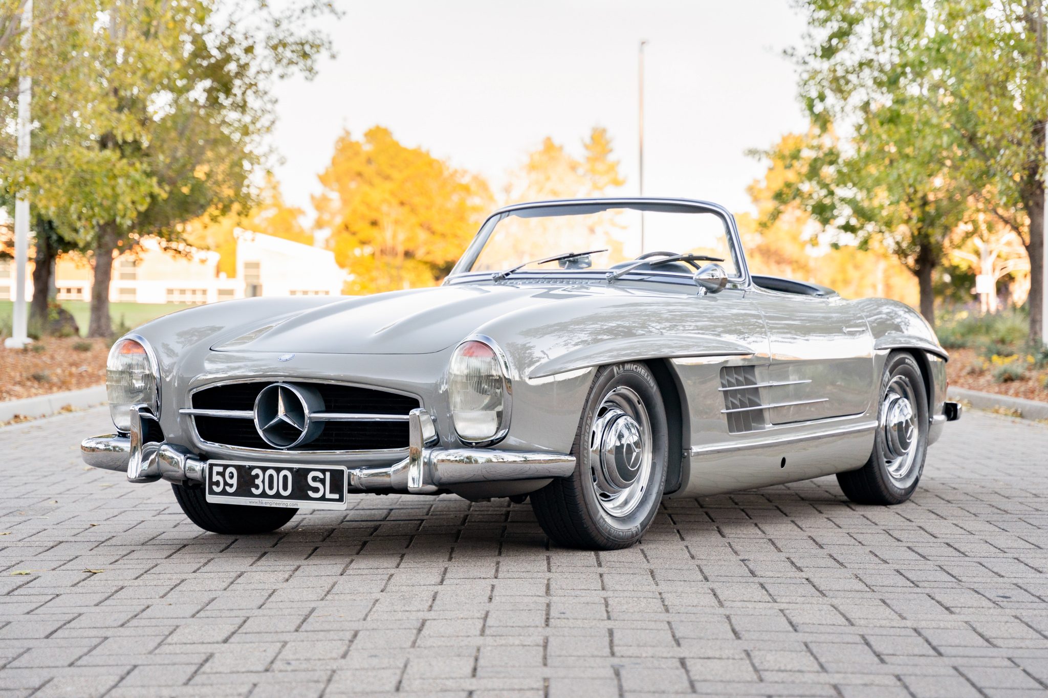 1959 Mercedes-Benz 300SL Gullwing & Roadster for Sale – Timeless German Engineering & Luxury Design Excellence
